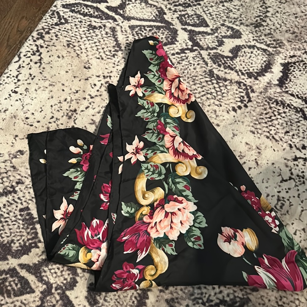 Silky scarf